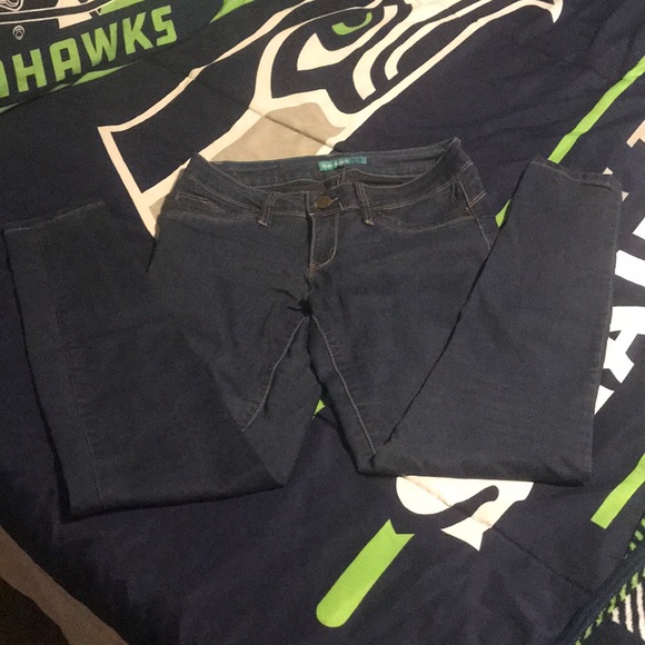 Jeans - Picture 2 of 7